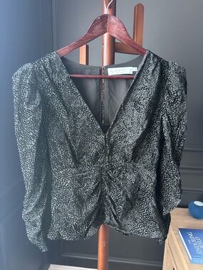 ASTR THE LABEL Black Velvet Dot V-Neck Puff Sleeve Blouse S